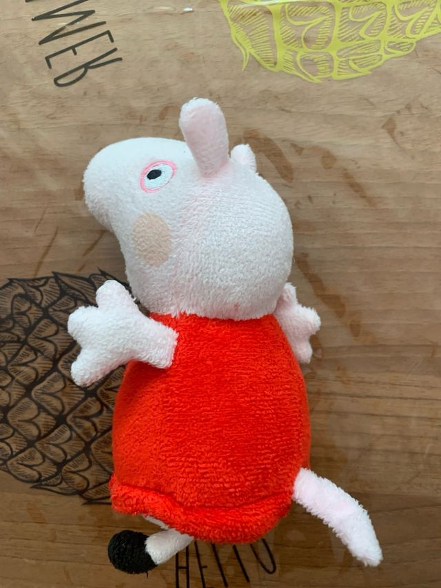 PELUCHE PEPA PIG