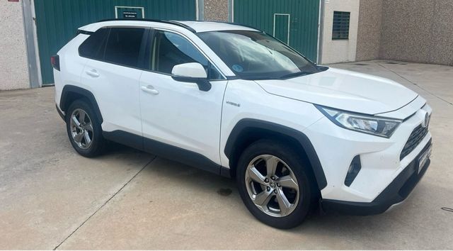Toyota RAV4 2021