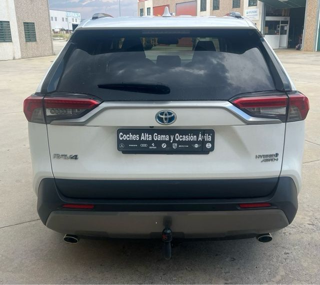 Toyota RAV4 2021