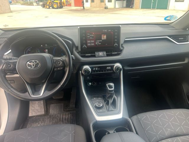 Toyota RAV4 2021
