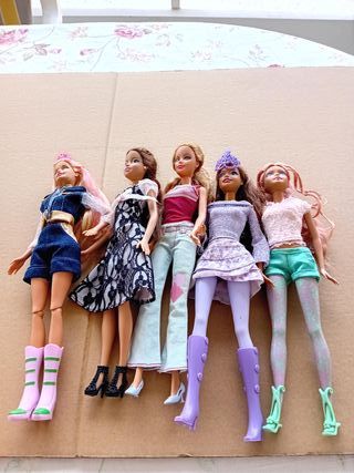 MUÑECAS BARBIE