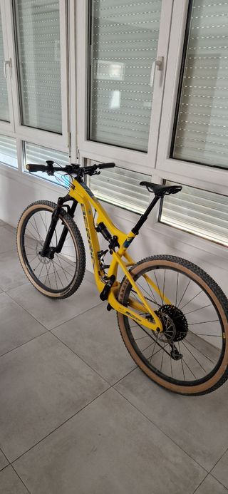 Berria mako 5 expert carbono