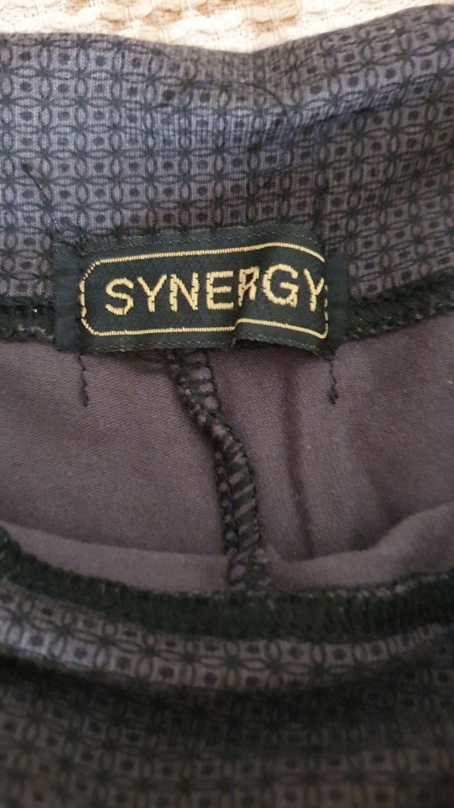 Pantaloncino bermuda in cotone elasticizzato