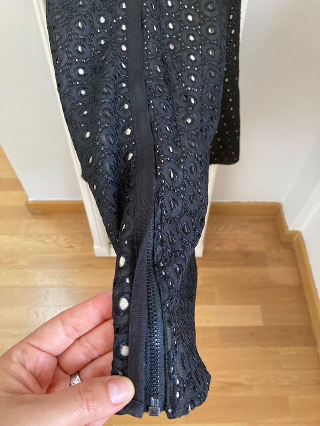 Vestido de cóctel Vince Camuto