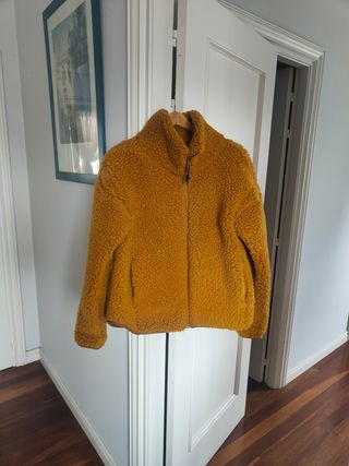 Chamarra oversize. Talla L, como 