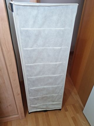 2 Estanterias para almacenaje con 8 cajones