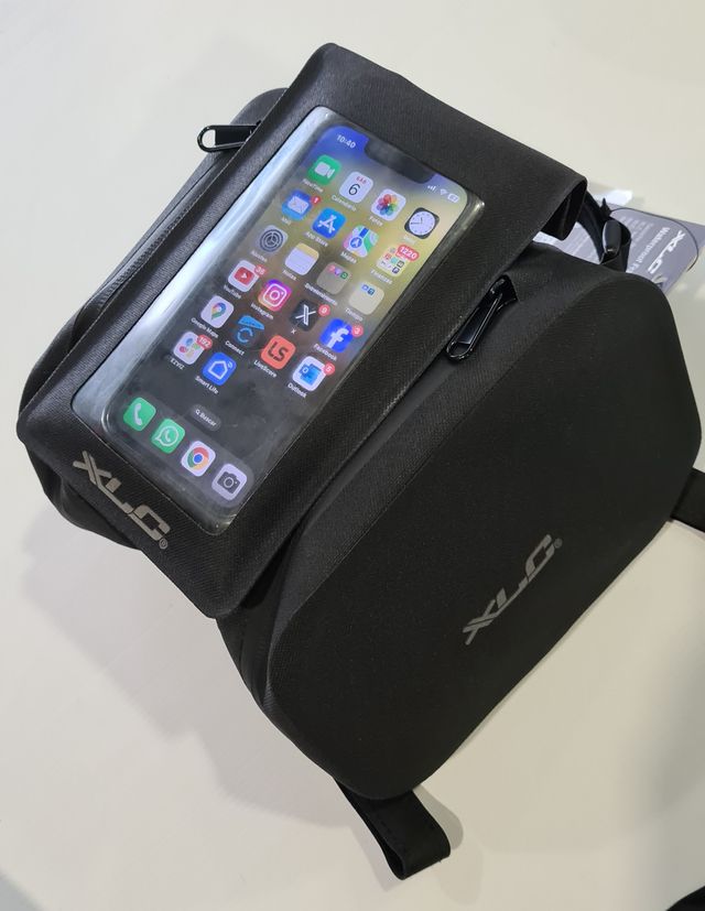 Borsa da bici XLC. borse laterali + supporto per cellulare