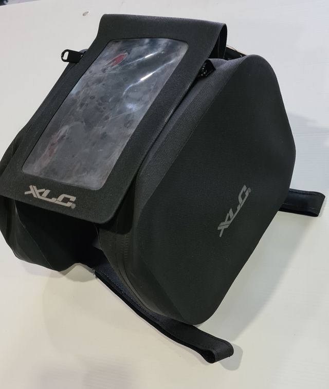 Borsa da bici XLC. borse laterali + supporto per cellulare