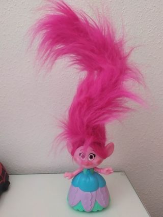 Poppy Troll musical