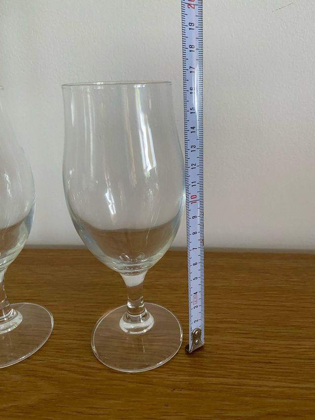 6 bicchieri da vino tipo Tulipano