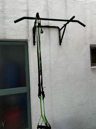 gym. maquinas, barras y pesas