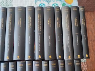 Biblioteca de Literatura Fantástica.