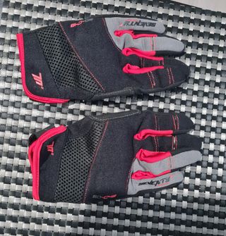 NUEVOS GUANTES MOTO MUJER - BARATO