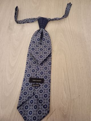 Corbata y pañuelo ceremonia . Ramón Sanjurjo