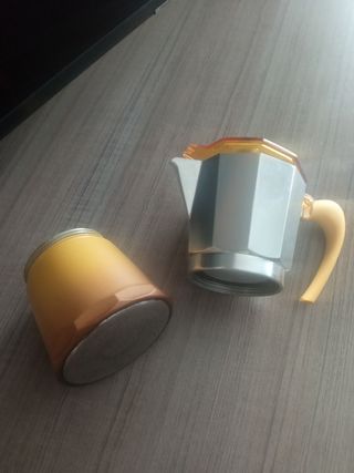 Cafetera GAT amarilla
