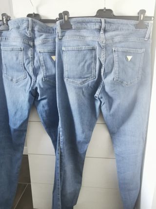 N.2 Jeans donna marca Guess 