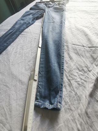 N.2 Jeans donna marca Guess 