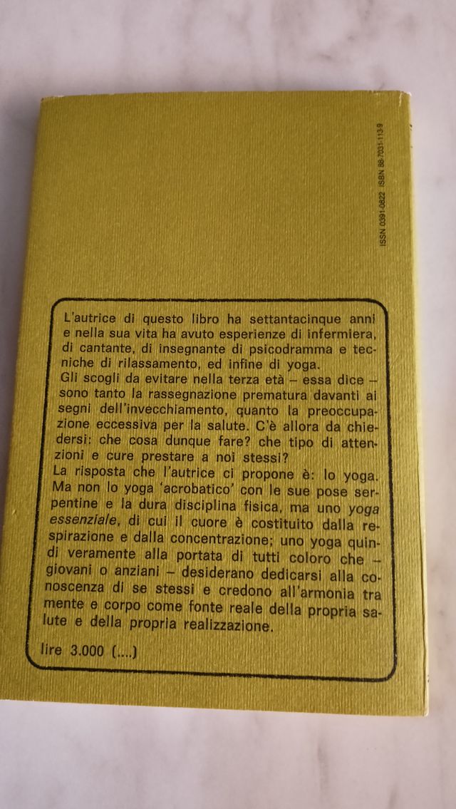 Yoga per la terza età - Solange Demolière