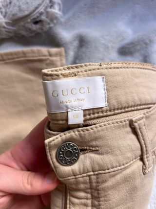 Pantalones Gucci Beige 10 años