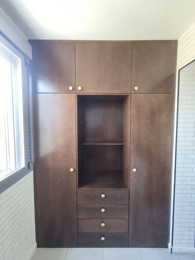 FABRICAMOS TUS ARMARIOS A MEDIDA