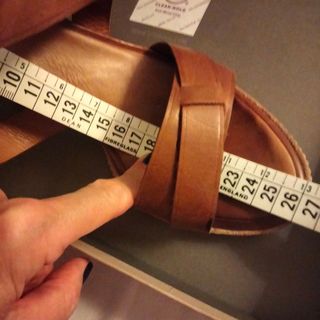 Sandalias de piel Tacón preciosas