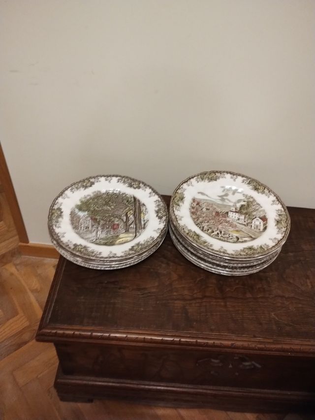 Juego platos Johnson Bros