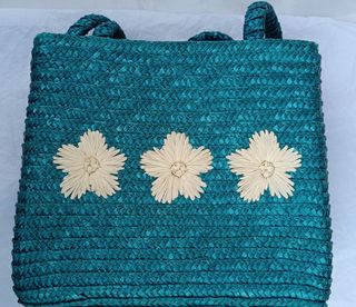 Bolso de rafia 