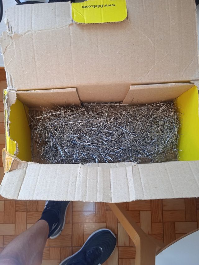 Alfileres Folch para señuelos calamar