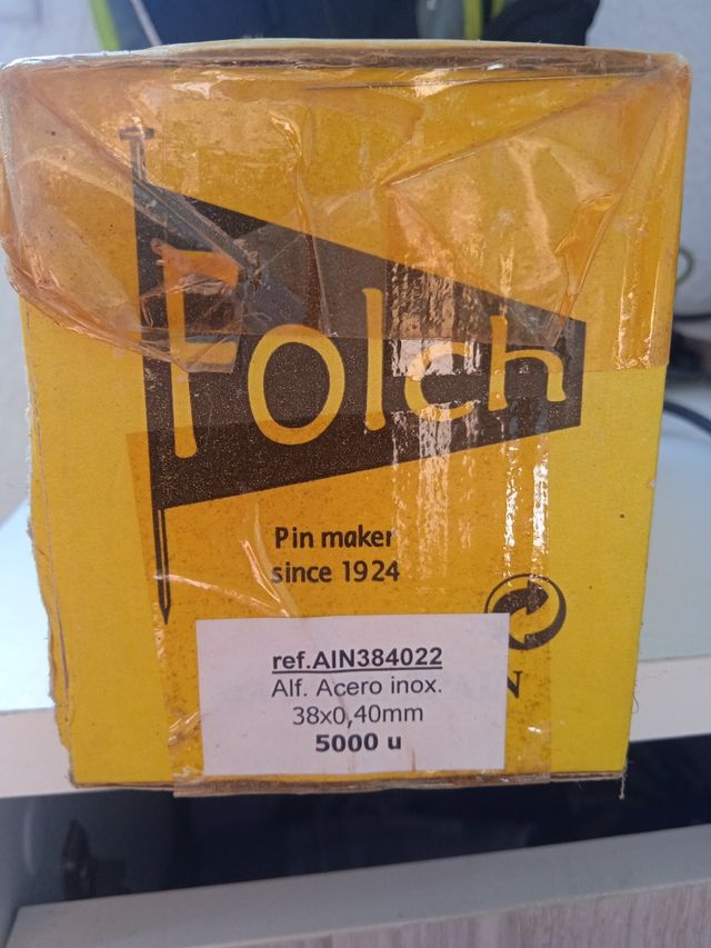 Alfileres Folch para señuelos calamar