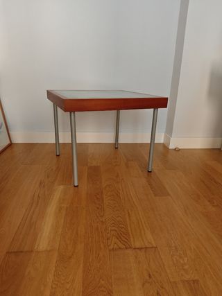 Mesa auxiliar 