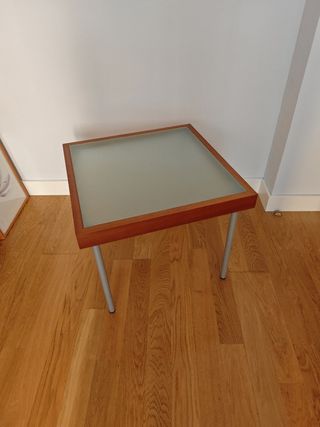 Mesa auxiliar 