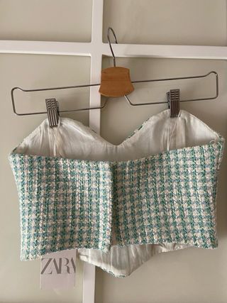 Top crop tweed tonos verdes y blanco