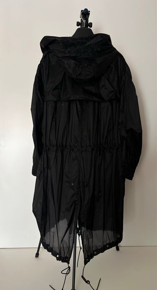 Grabardina negra nylon Burberry