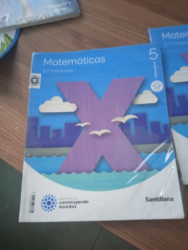 Libro de texto , ( los tres trimestres)