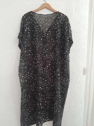 Vestido caftan estampado