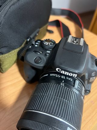 Cámara Canon EOS100D