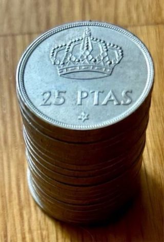 Lote 47 monedas 25 pesetas año 1975.