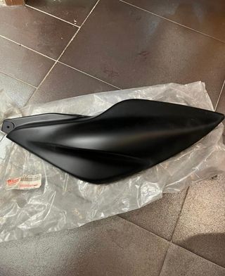 Carene fianco destro mbk Yamaha nitro 