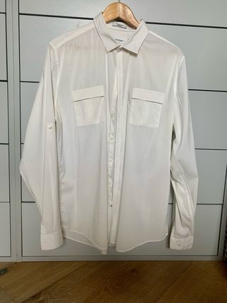 Camisa Calvin Klein talla L 