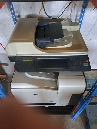 Hp Color Laserjet CM3530fs MFP