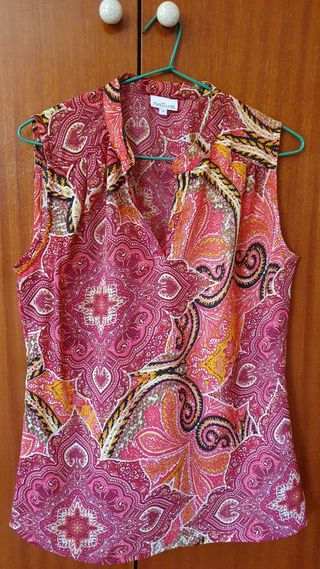 Blusa sin mangas de Natura.