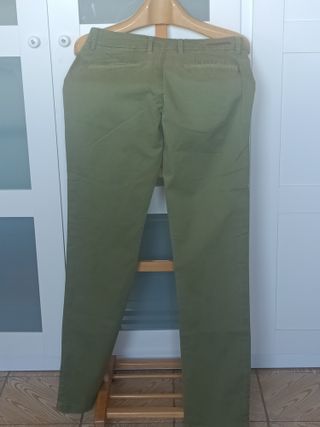 pantalón chico