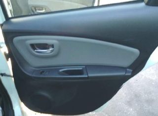 Elevalunas trasero toyota 857200d120 yaris 2541329