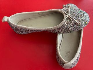 Manoletinas brillantes Zara, 30