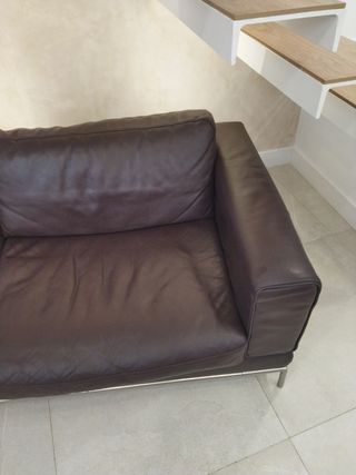 Sofá Ikea piel marron