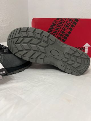 Calzado de seguridad Paredes Mon to Fri PIEL