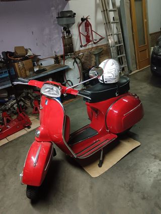 Vespa sprint 150cc año 1966.