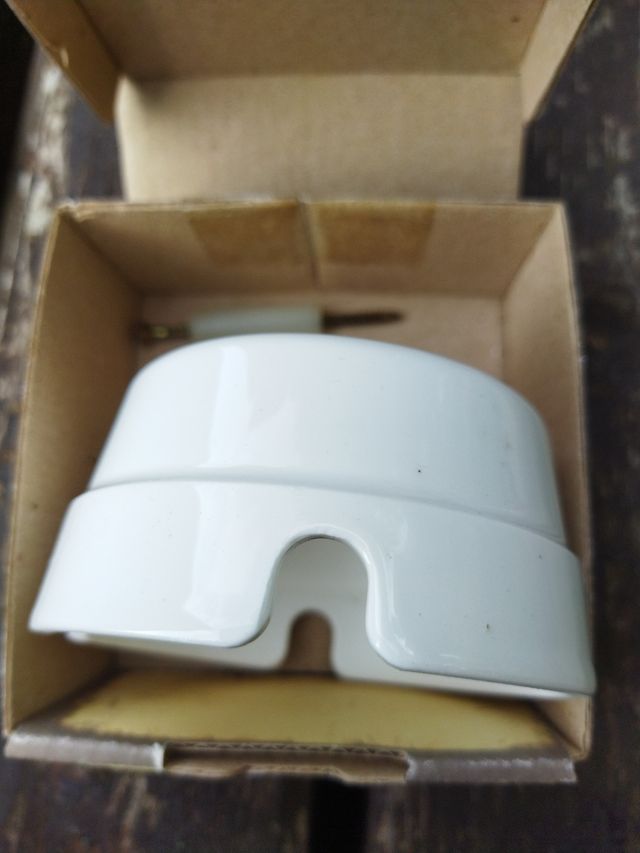 Scatola di derivazione country