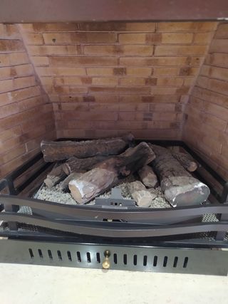 Chimenea gas / Xemeneia de gas