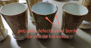 JARRA Y 6 VASOS. Juego de cerámica antiguo.